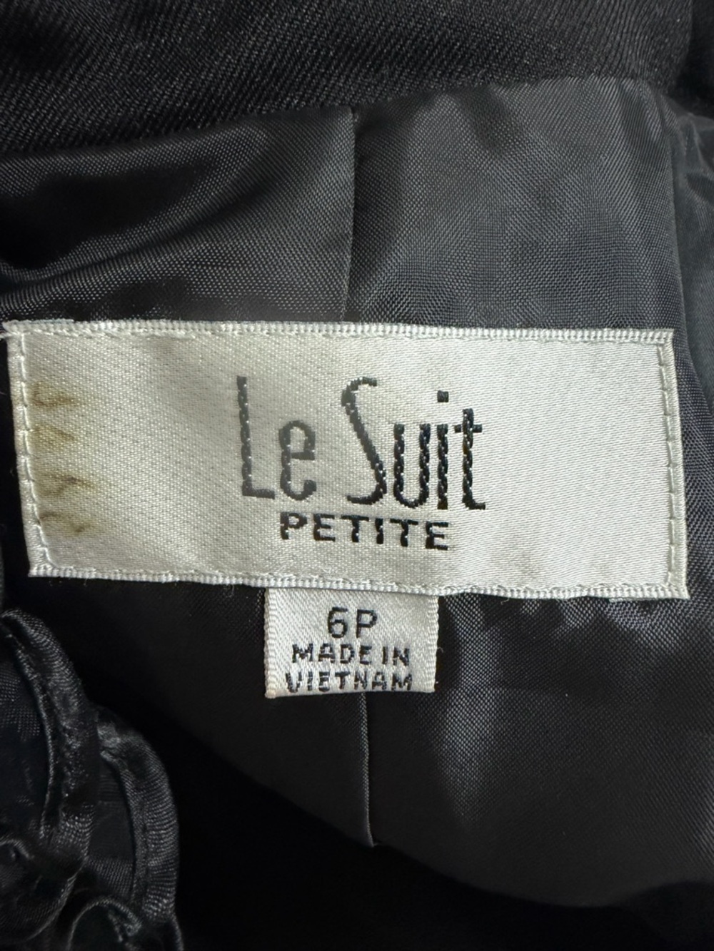 Le Suit Black Women's Tailored Blazer with ruffles style size 6 petite - Picture 2 of 8